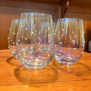 Iridescent Stemless Glasses with Pearl Detailing